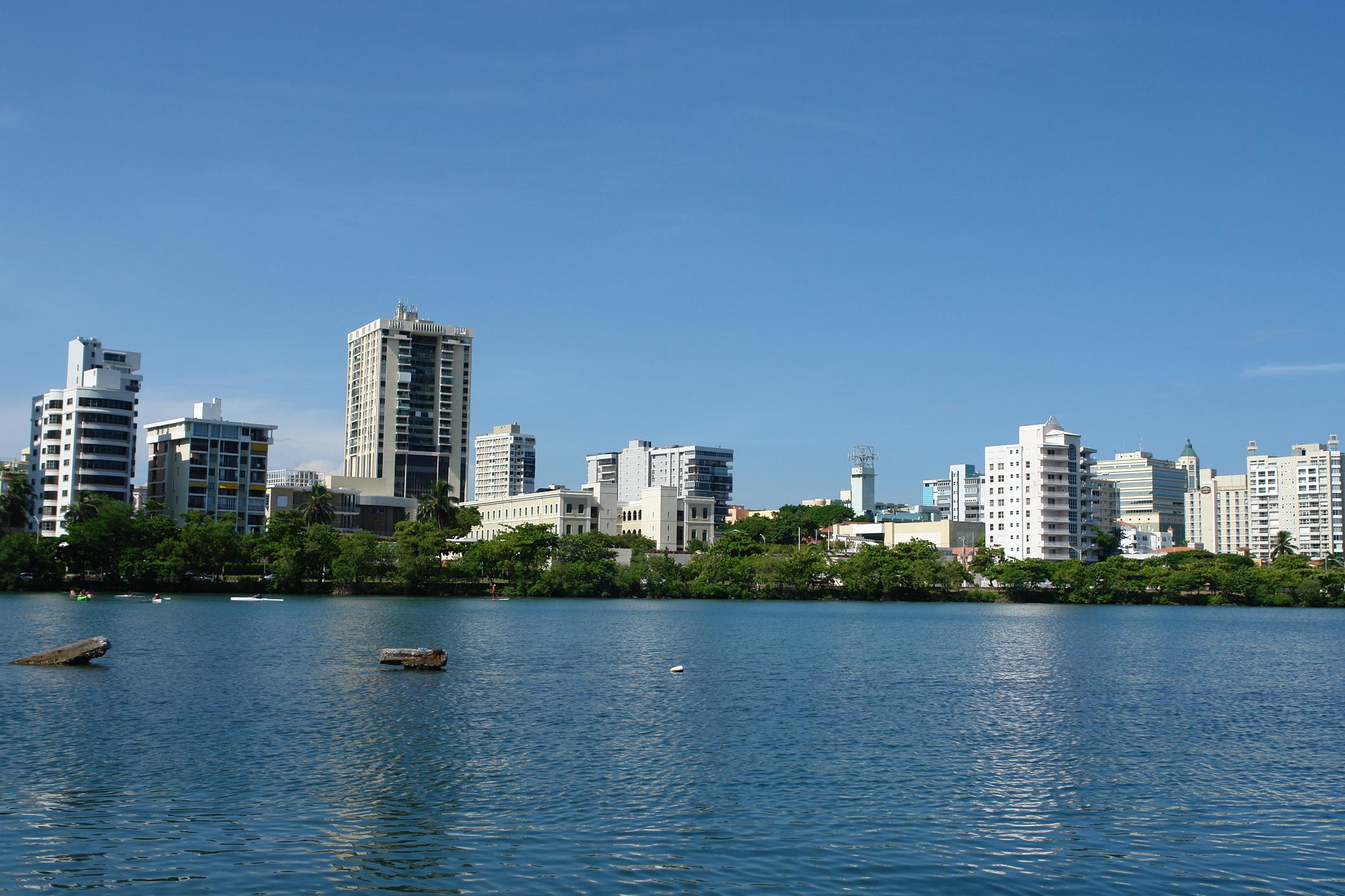 Exploring the Condado Lagoon Site - San Juan (Condado) - 2011 00001
